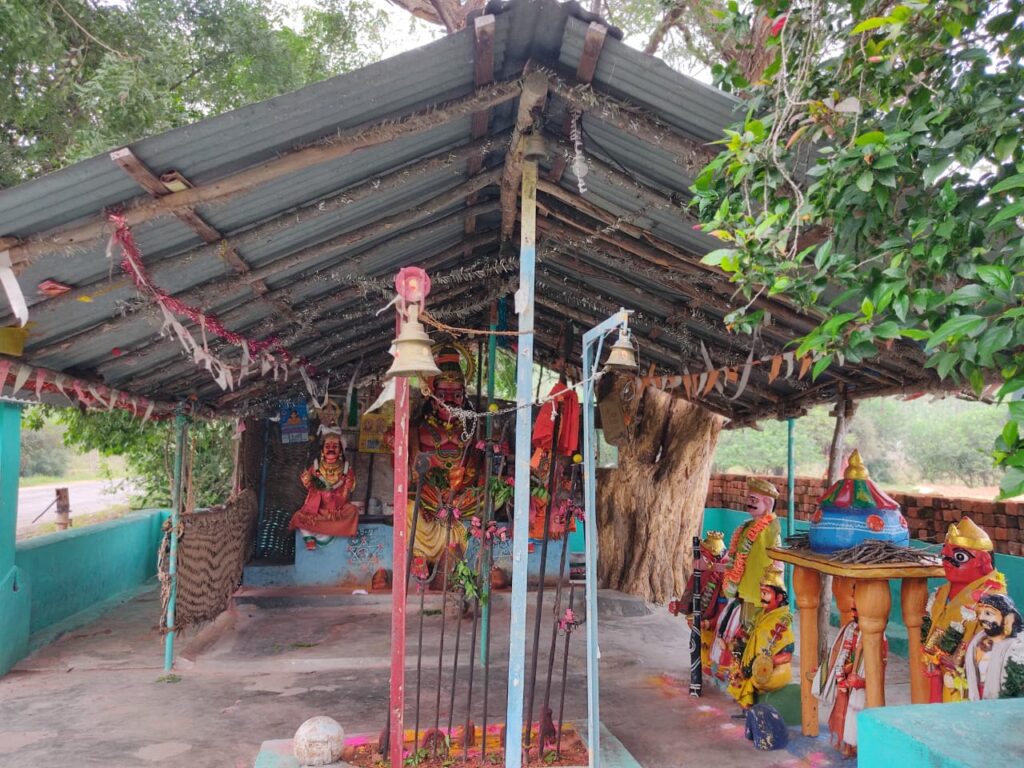 Ravathanalur Muniyappan Sacred Grove