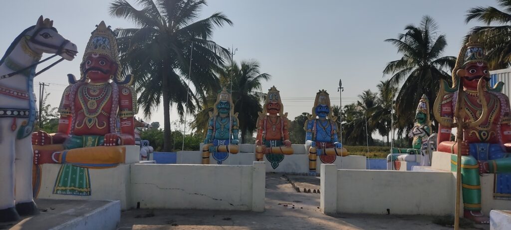 Omalur Chinnapapatti [Muneeswaran] Temple